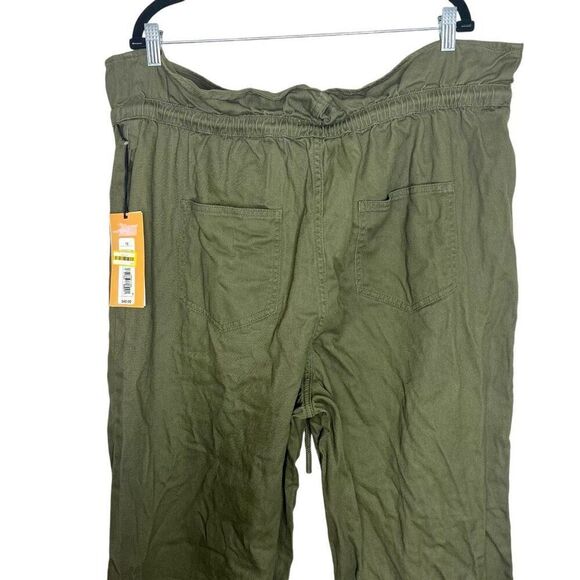 NEW Future Collective Jenny K Lopez High-Waisted Eyelet Pants 16 - Picture 8 of 11